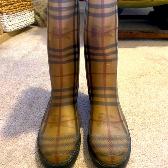 Burberry women rain boots Clearance